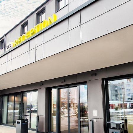 B&B Hotel Augsburg-West Екстериор снимка