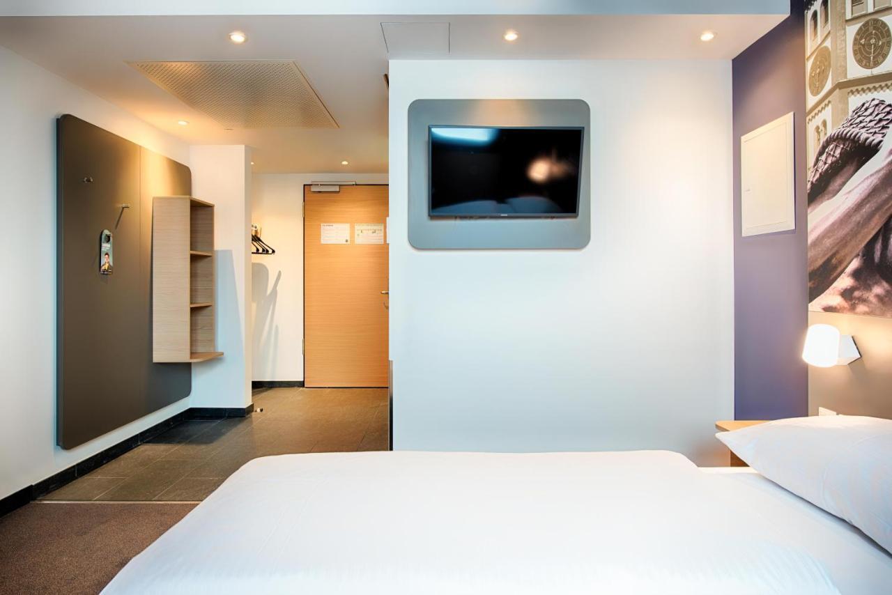B&B Hotel Augsburg-West Екстериор снимка