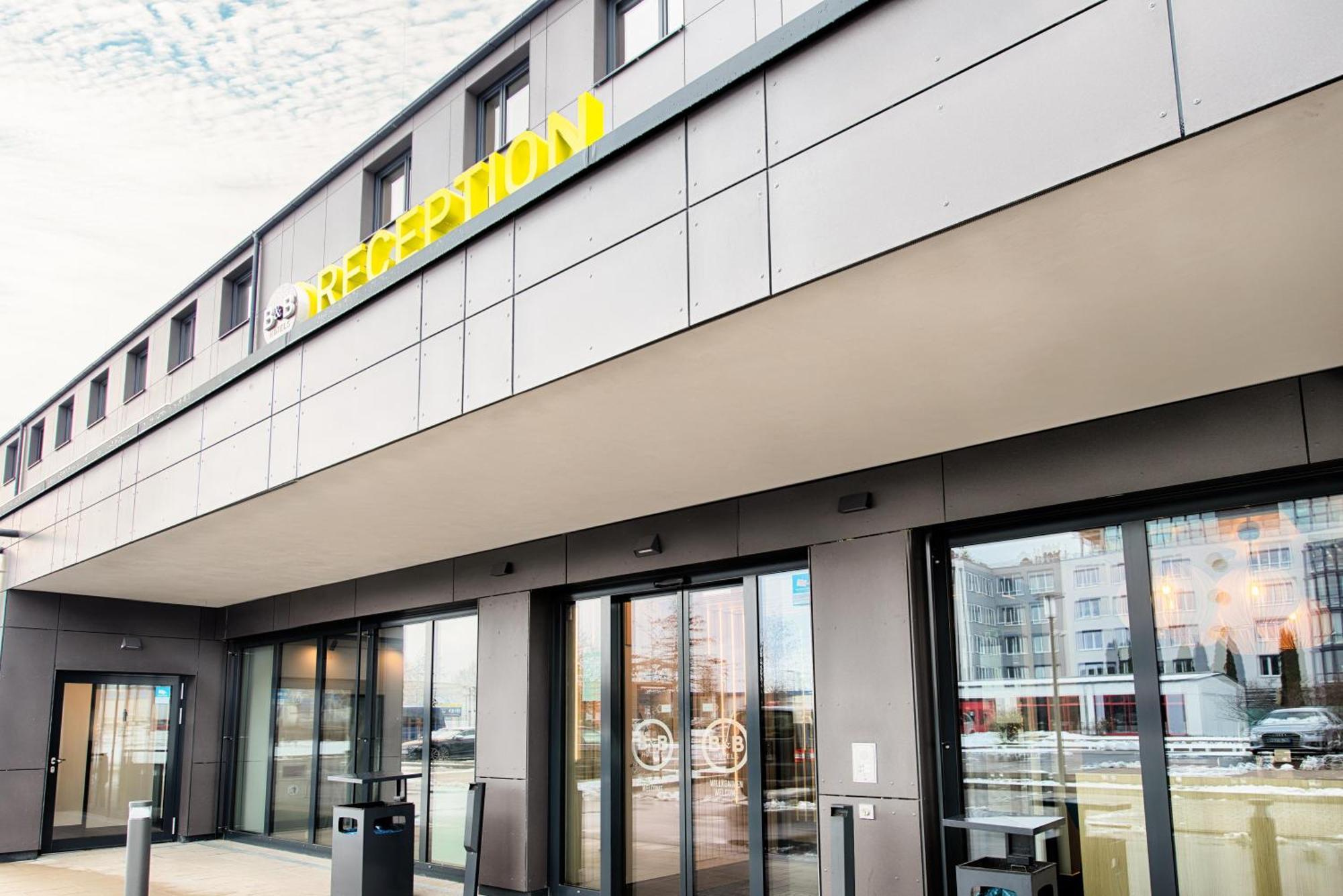 B&B Hotel Augsburg-West Екстериор снимка