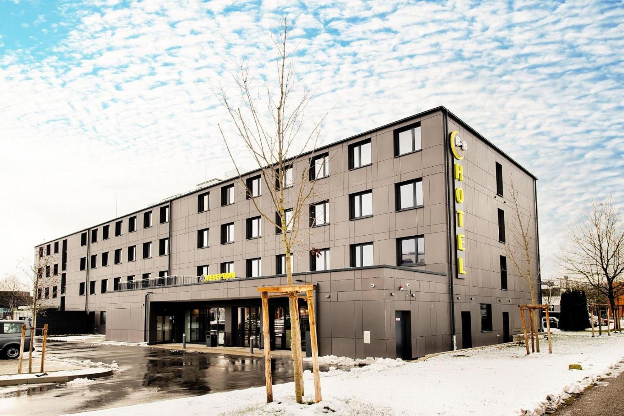 B&B Hotel Augsburg-West Екстериор снимка